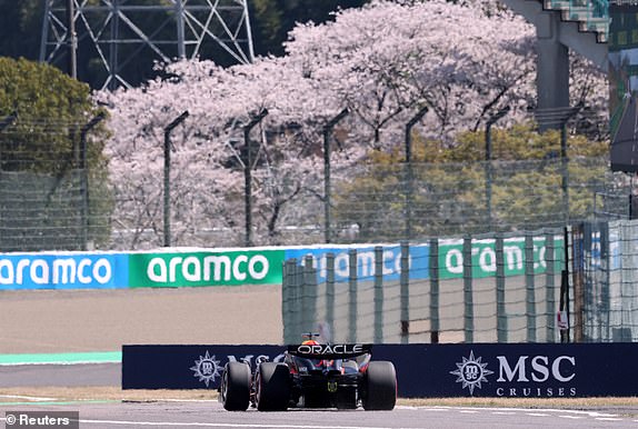 Формула-1 F1 — Гран-при Японии — трасса Сузука, Сузука, Япония — 7 апреля 2024 г. Макс Ферстаппен из Red Bull перед гонкой REUTERS/Ким Кён Хун