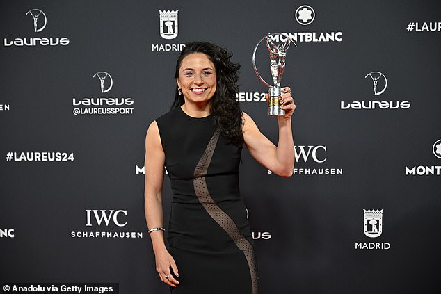 Испанская футболистка Ивана Андрес получила награду Laureus World Team of the Year