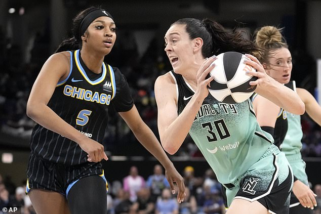 MVP WNBA Брианна Стюард возглавила «Либерти» с 33 очками и 14 подборами в их победе.