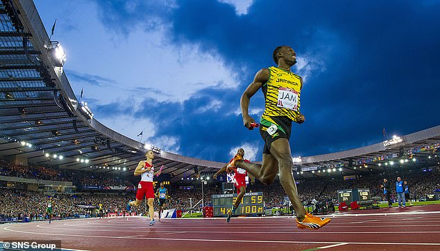 Усэйн Болт добавил здоровую дозу гламура Играм, выступив в Хэмпдене