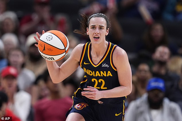 Кларк был выбран командой Indiana Fever под первым общим выбором на драфте WNBA 2024 года.