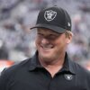 Бывший тренер Raiders Джон Груден присоединился к Barstool Sports по многолетнему контракту.